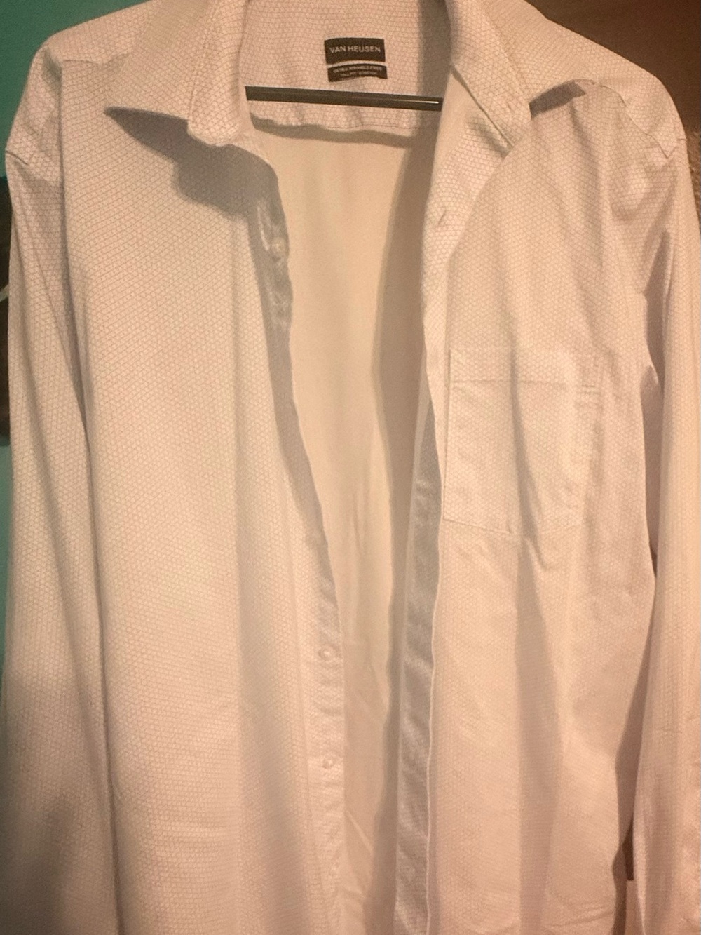 Van Heusen Men's White Textured Dress Shirt with Pocket